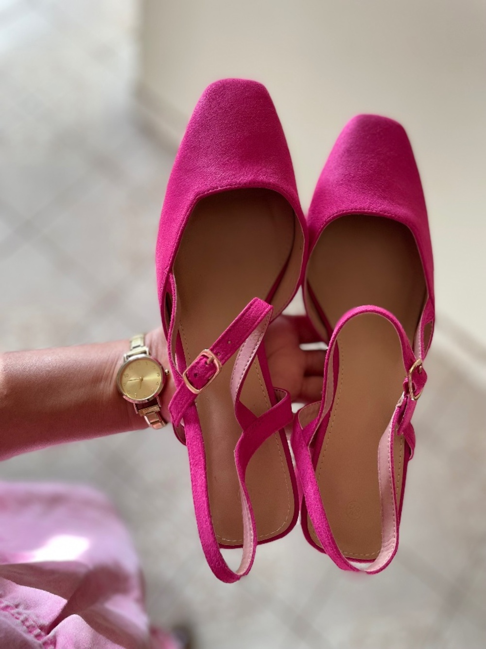 Wide Fit Pink Faux Suede Classic Pointed Toe Court Heels